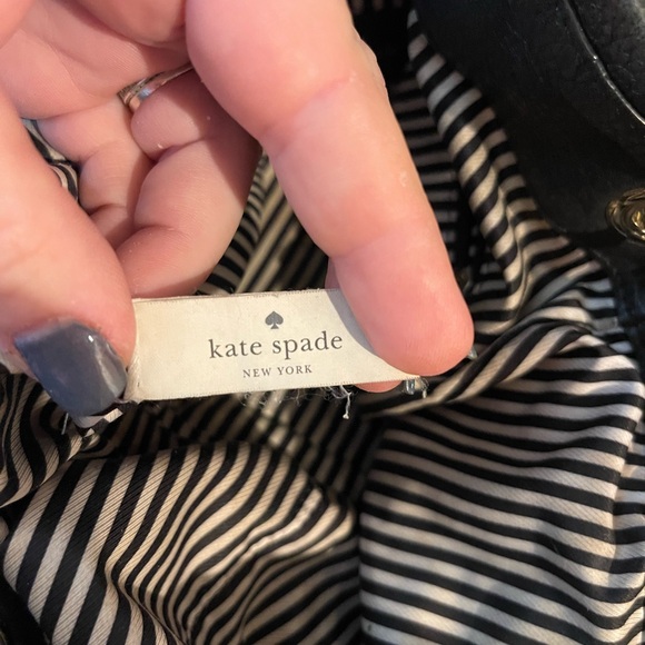 Kate Spade Vivian Bucket Bag - Picture 6 of 12